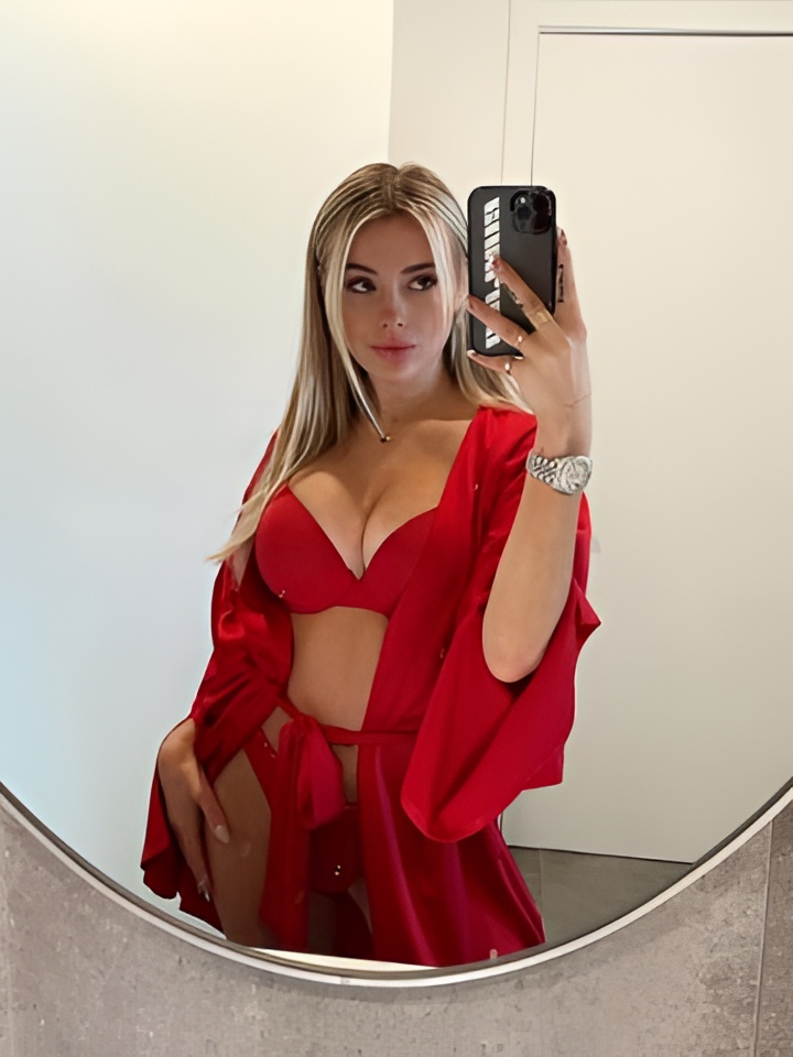 Белослава привлекальеная девушка из Тихвина цена от 2000 руб