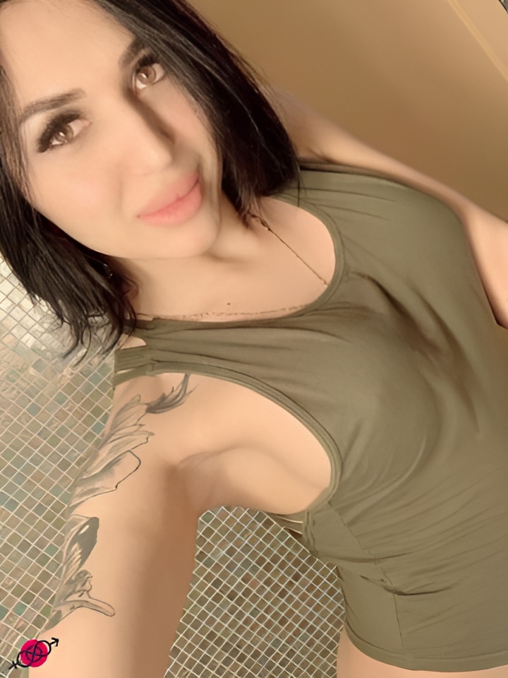 Летиция привлекальеная девушка из Тихвина цена от 1500 руб