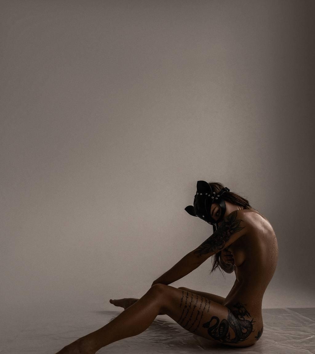 Владлена привлекальеная девушка из Тихвина цена от 4000 руб