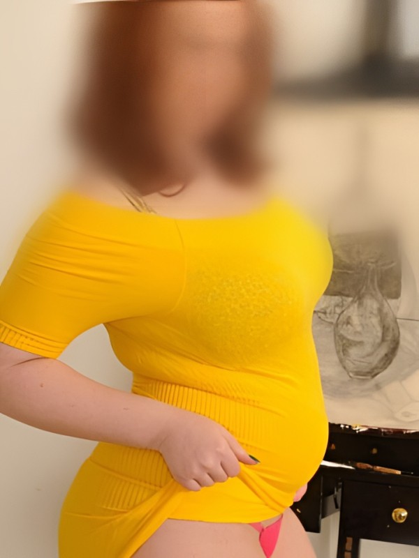 Диана привлекательная девушка из Тихвина цена от 2000 руб