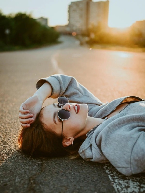 Василиса привлекательная девушка из Тихвина цена от 5000 руб