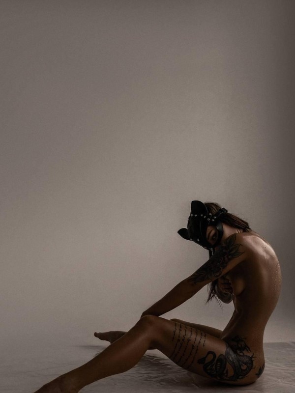 Владлена привлекательная девушка из Тихвина цена от 4000 руб